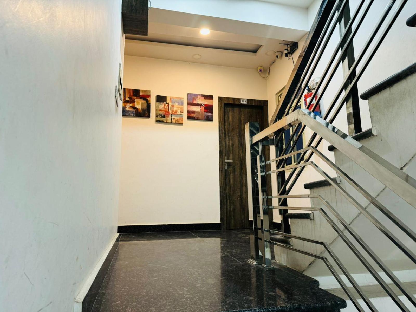 Hotel Pearl Inn Rudrapur Esterno foto